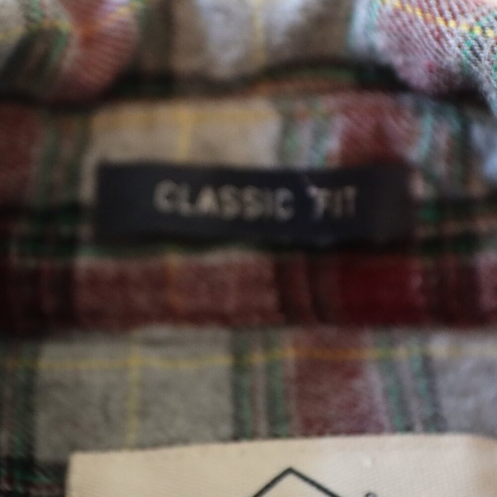 St John's Bay Quality Menswear 100% Cotton Flannel Plaid Button Down Size Medium - Picture 3 of 15